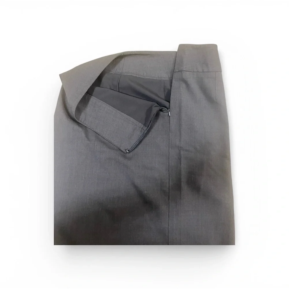 Banana Republic Size 2 Charcoal Grey Skirt | 22.5” Length Minimalist Office Chic